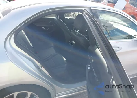 2016 Mercedes-Benz C 300 from USA, damaged, VIN 55SWF4JBXGU169632